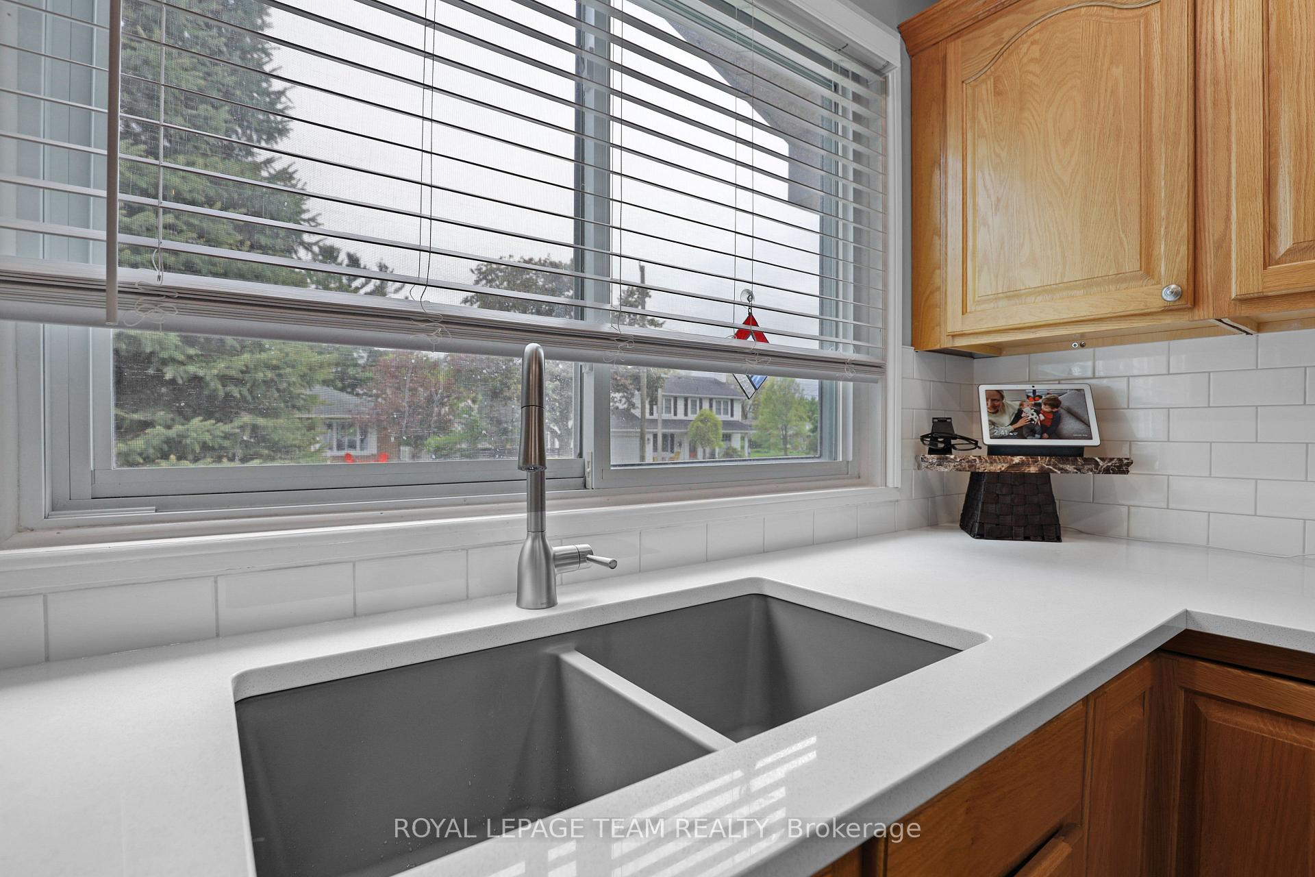 Photo 14 of 1707 Dover Road, Cornwall — HOMEH