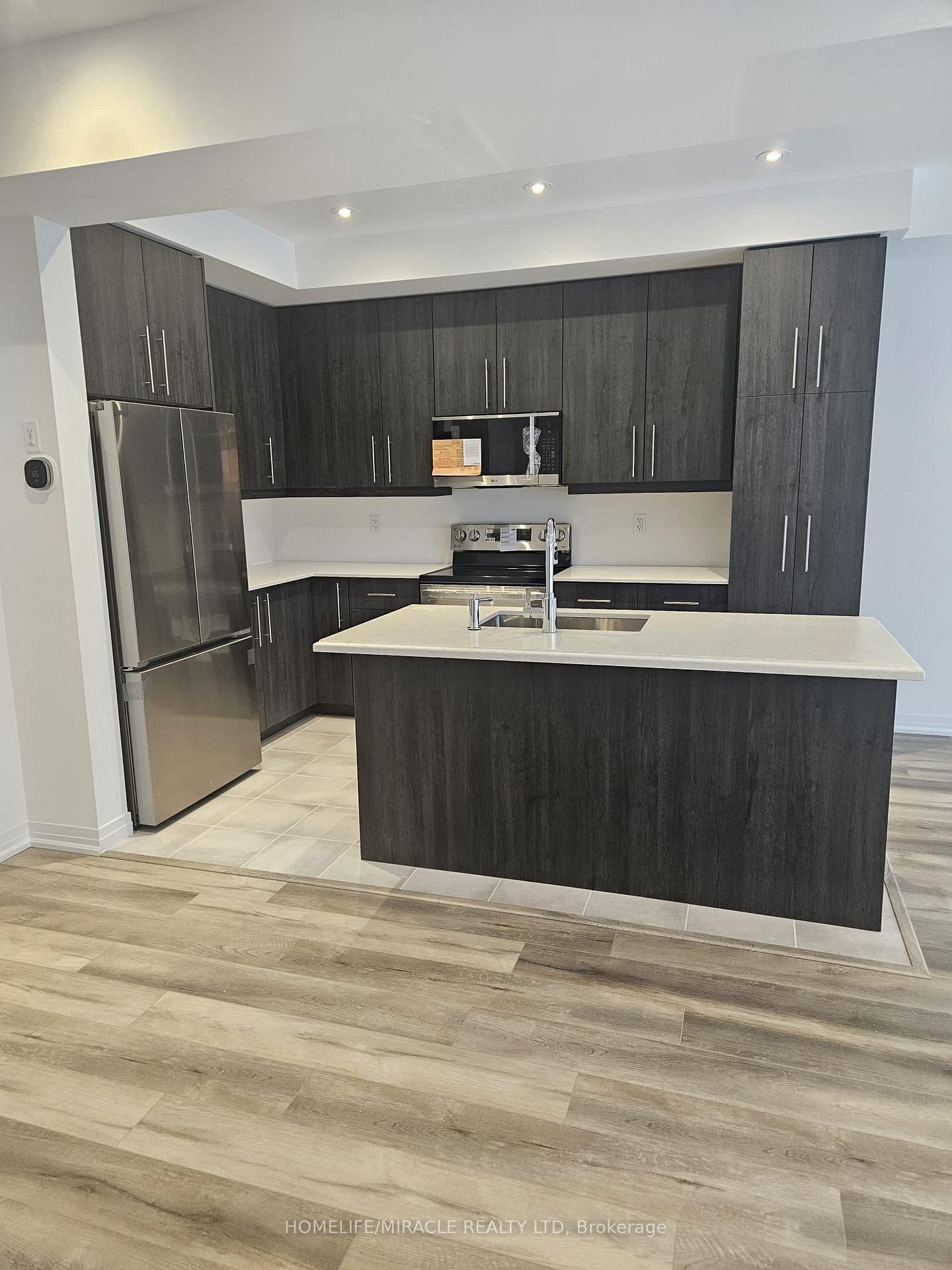Photo 8 of 88 Gort Avenue, Brant, Paris — HOMEH