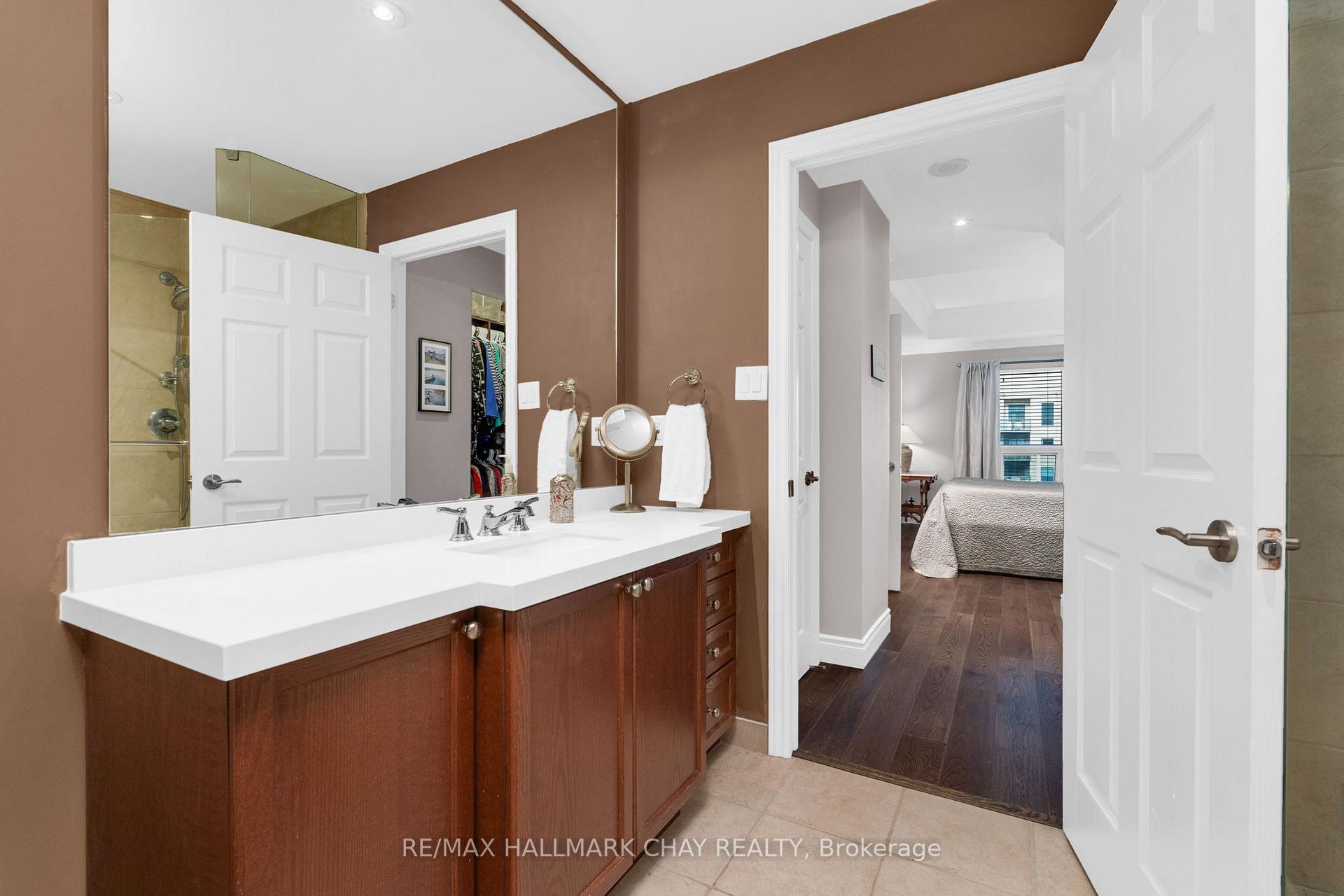 Photo 9 of Unit 1504, 37 Ellen Street, Barrie, Lakeshore — HOMEH