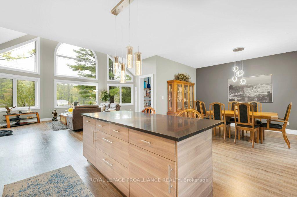 Photo 19 of 1071 Pine Path Lane, Frontenac, Frontenac North — HOMEH