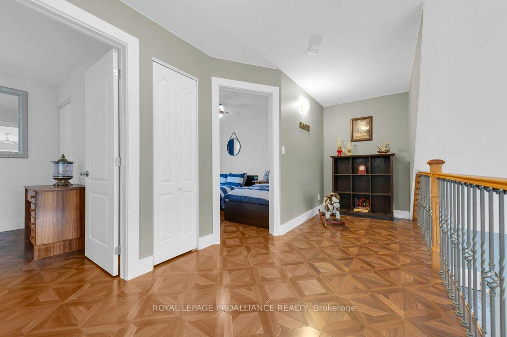 Photo 23 of 1071 Pine Path Lane, Frontenac, Frontenac North — HOMEH