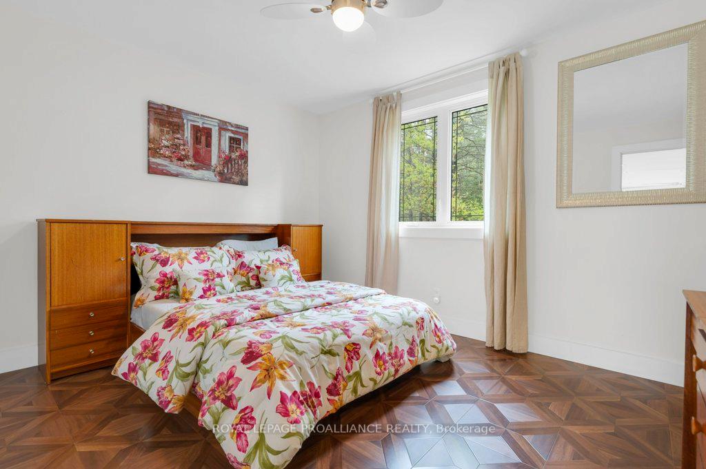 Photo 27 of 1071 Pine Path Lane, Frontenac, Frontenac North — HOMEH