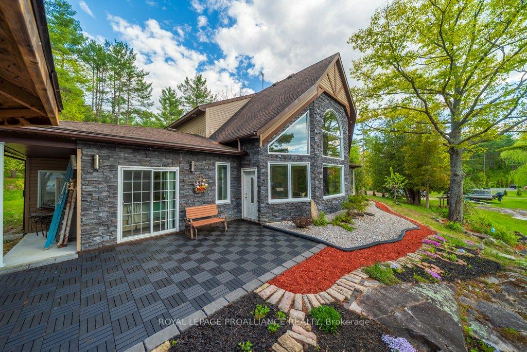 Photo 26 of 1071 Pine Path Lane, Frontenac, Frontenac North — HOMEH