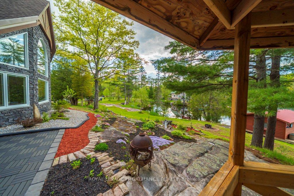 Photo 33 of 1071 Pine Path Lane, Frontenac, Frontenac North — HOMEH