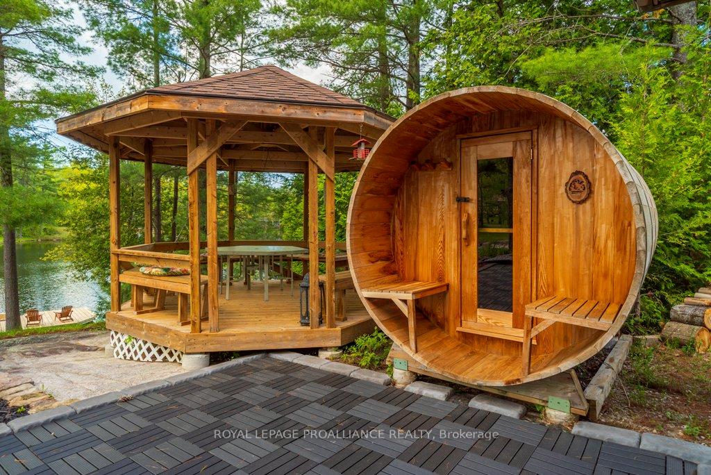 Photo 28 of 1071 Pine Path Lane, Frontenac, Frontenac North — HOMEH
