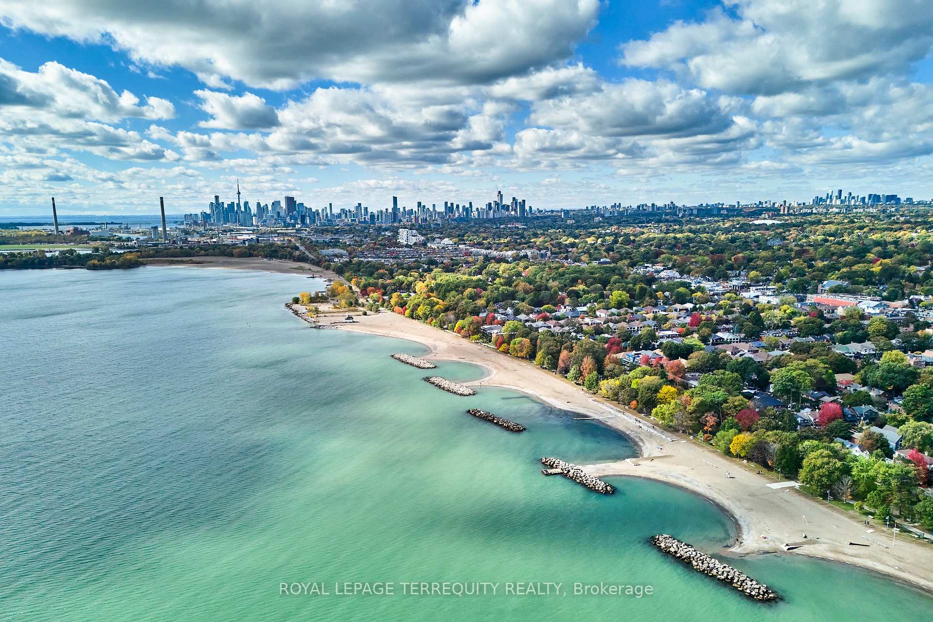 Photo 12 of Unit 203, 2365 Queen Street E, Toronto, The Beaches — HOMEH