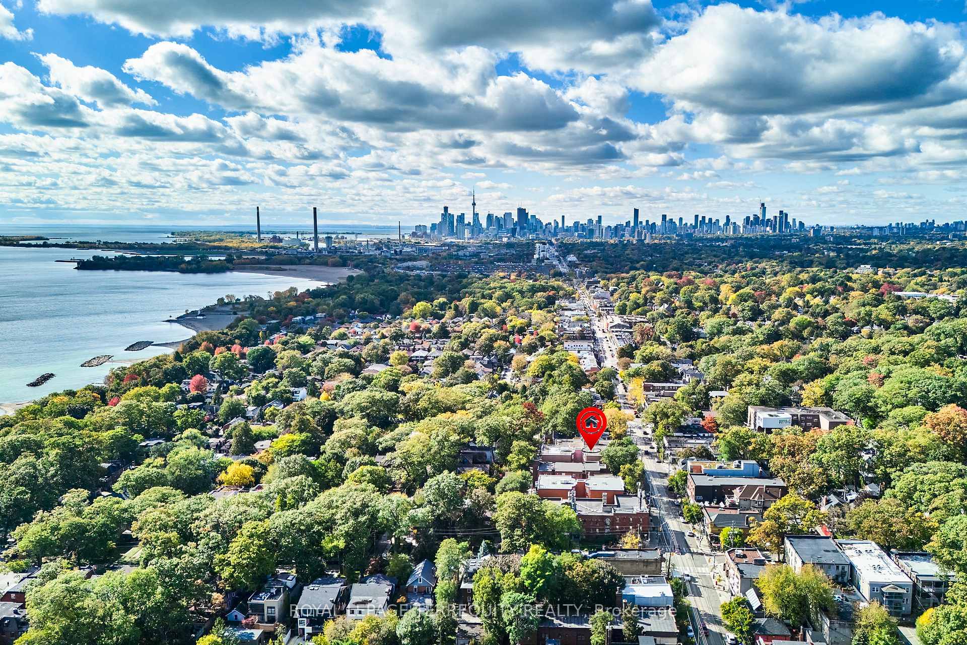 Photo 19 of Unit 203, 2365 Queen Street E, Toronto, The Beaches — HOMEH