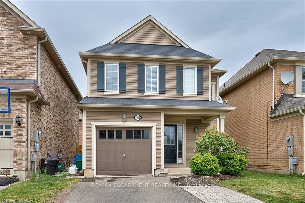 Front of Unit BASEMENT, 1005 Farmstead Drive