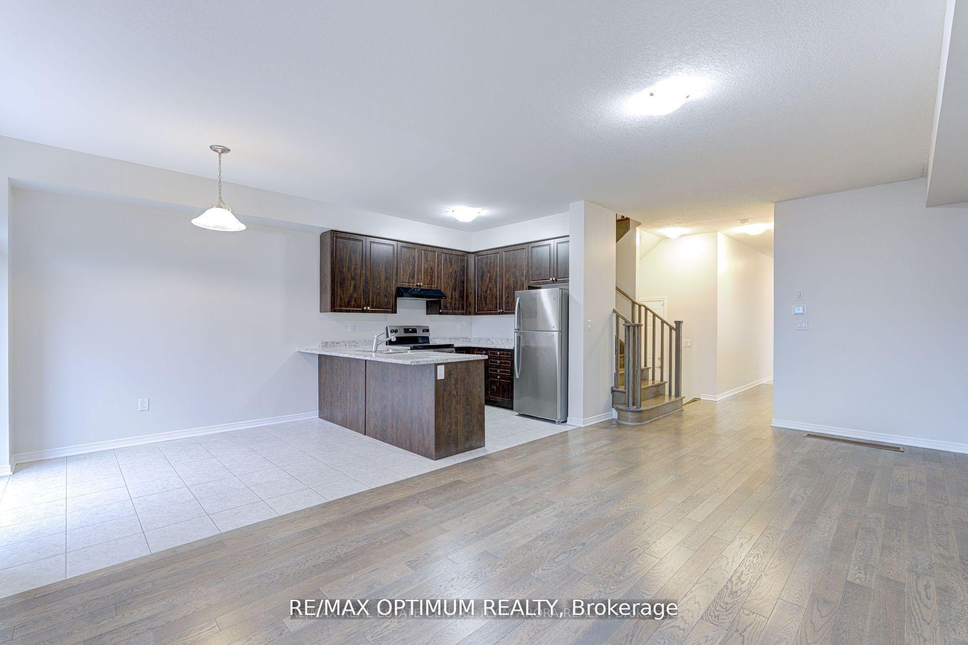 Photo 2 of 79 Oaktree Drive, Haldimand — HOMEH
