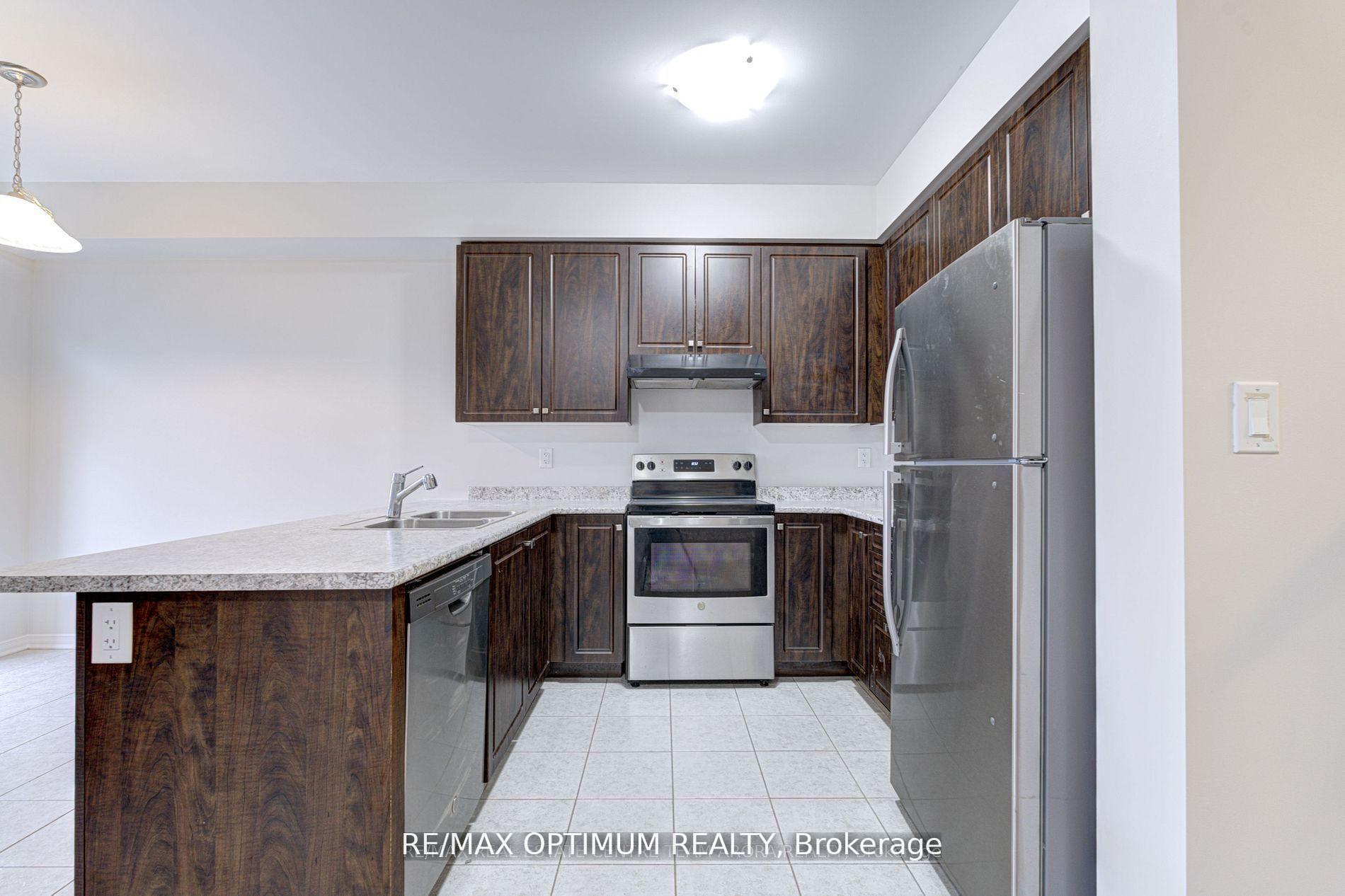 Photo 17 of 79 Oaktree Drive, Haldimand — HOMEH