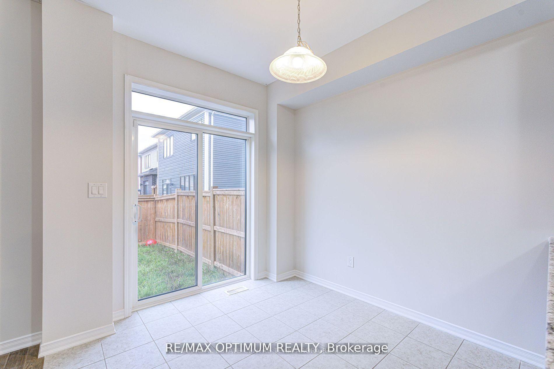 Photo 15 of 79 Oaktree Drive, Haldimand — HOMEH
