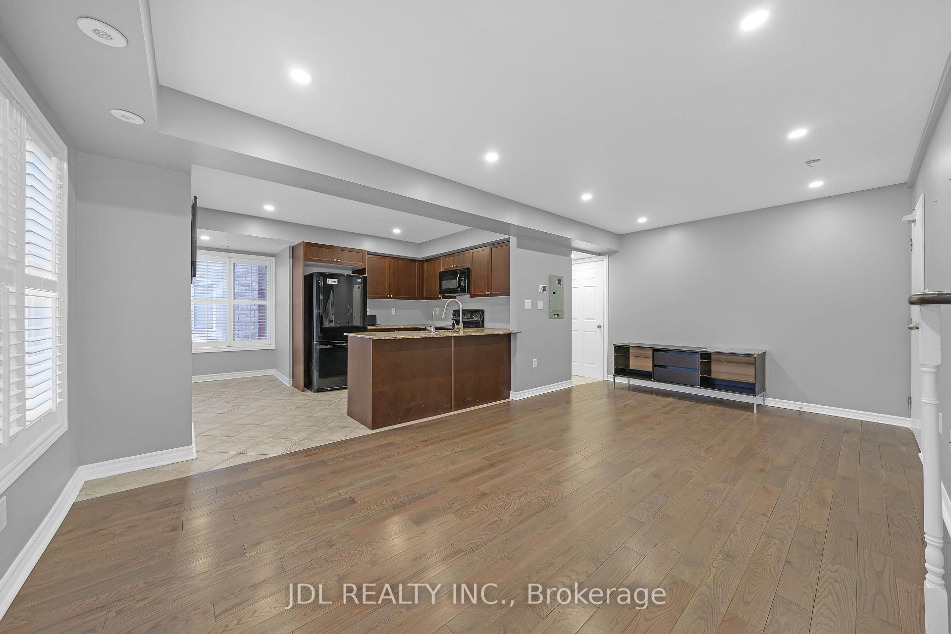 Photo 20 of 2081 Bur Oak Avenue, Markham, Greensborough — HOMEH