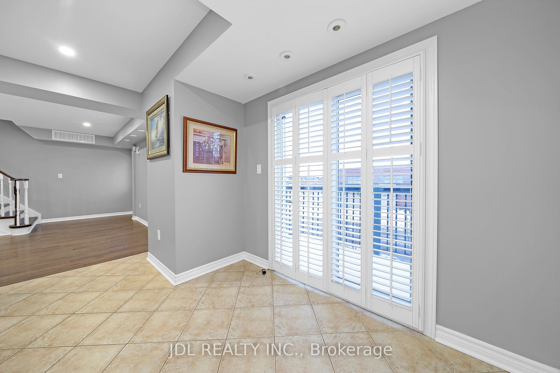 Photo 13 of 2081 Bur Oak Avenue, Markham, Greensborough — HOMEH