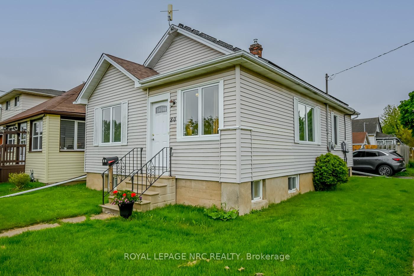 Photo 1 of 80 chetwood Street, St. Catharines, Western Hill — HOMEH