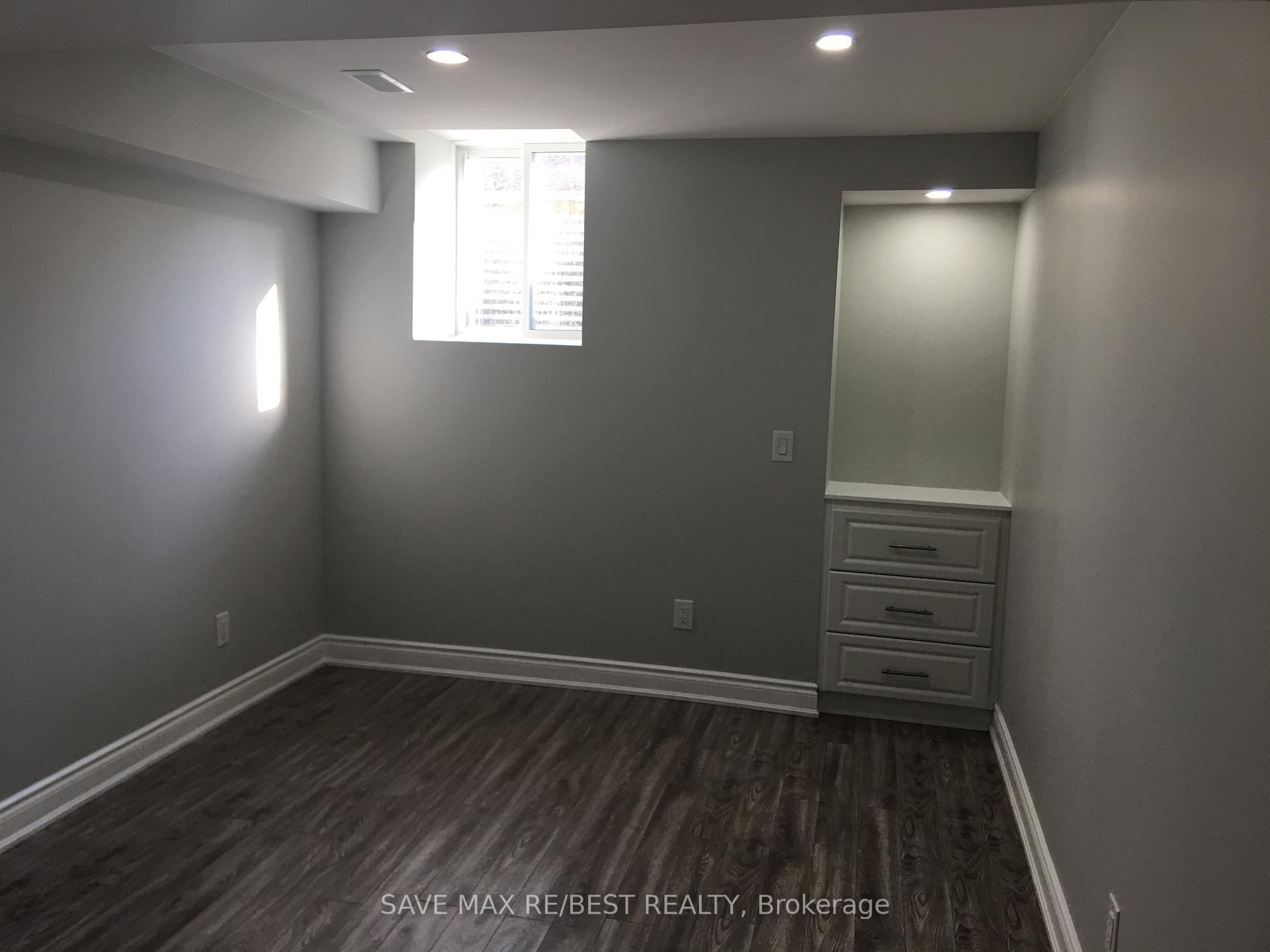 Photo 12 of Unit Bsmt, 28 Isle Royal Terrace, Brampton, Bram West — HOMEH