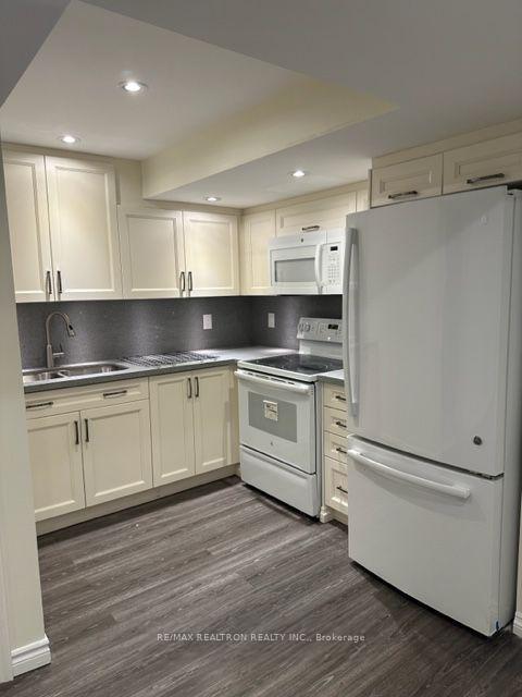 Photo 10 of 48 Rumsey Road, Vaughan, Patterson — HOMEH