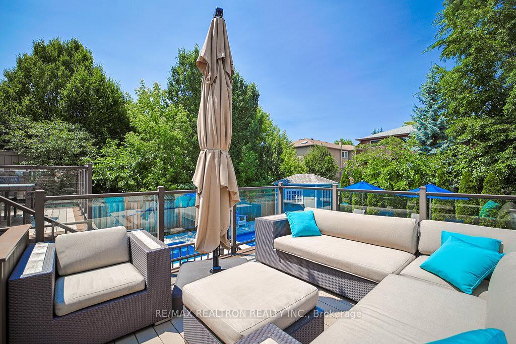 Photo 7 of 336 Brooke Avenue, Toronto, Bedford Park-Nortown — HOMEH
