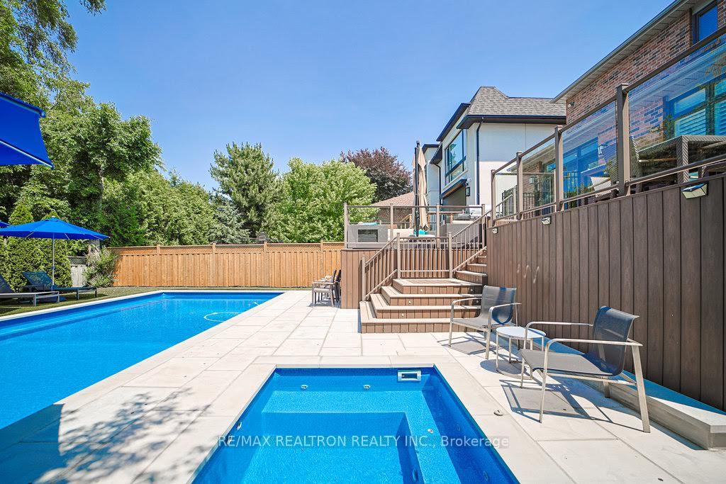 Photo 8 of 336 Brooke Avenue, Toronto, Bedford Park-Nortown — HOMEH