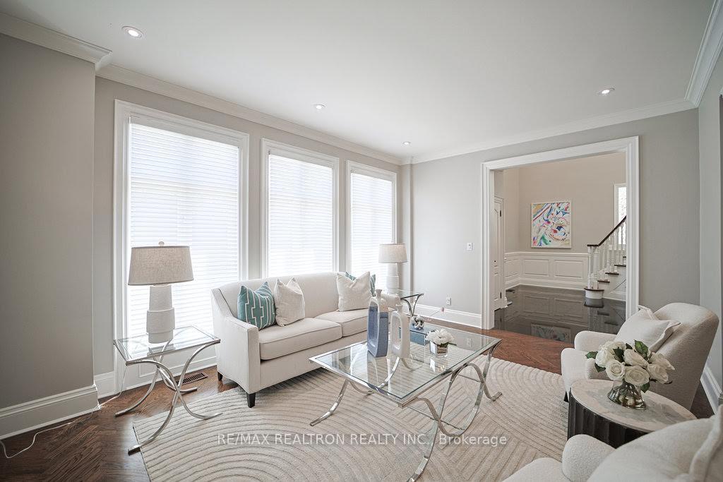 Photo 11 of 336 Brooke Avenue, Toronto, Bedford Park-Nortown — HOMEH