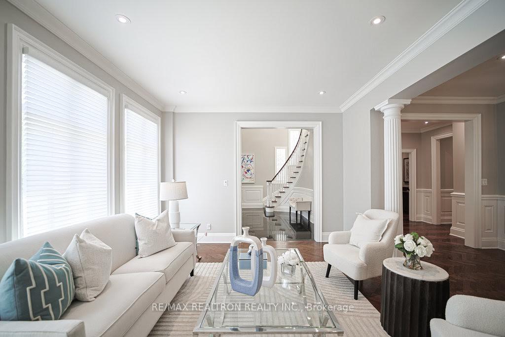 Photo 12 of 336 Brooke Avenue, Toronto, Bedford Park-Nortown — HOMEH