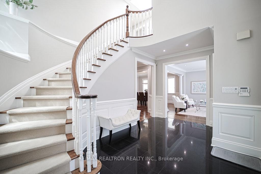 Photo 14 of 336 Brooke Avenue, Toronto, Bedford Park-Nortown — HOMEH