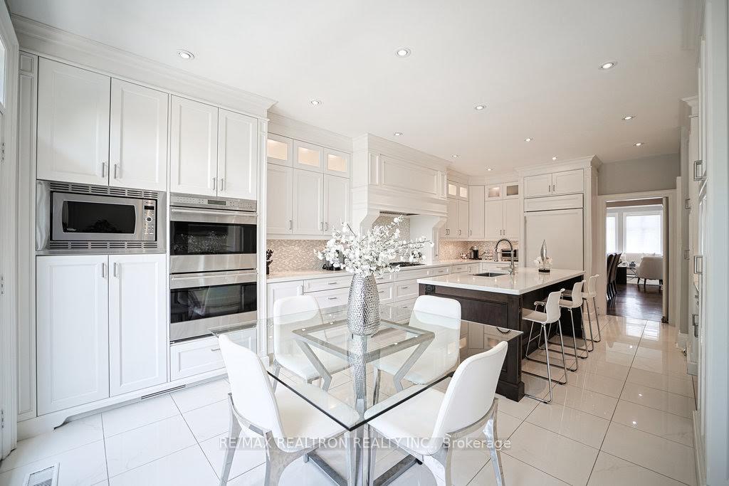 Photo 23 of 336 Brooke Avenue, Toronto, Bedford Park-Nortown — HOMEH