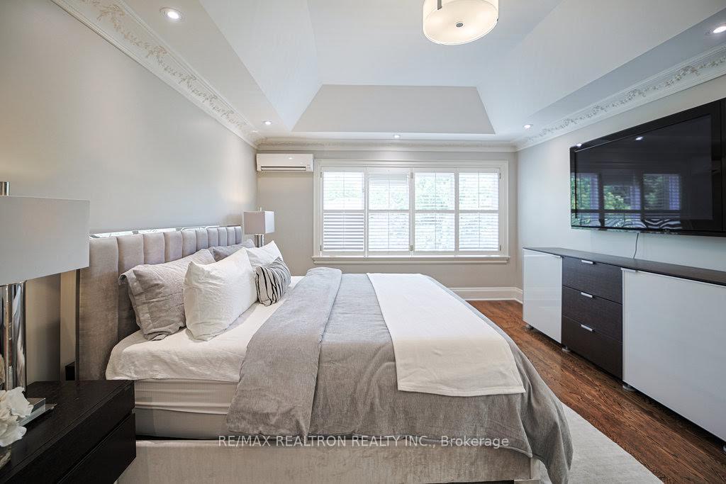 Photo 35 of 336 Brooke Avenue, Toronto, Bedford Park-Nortown — HOMEH