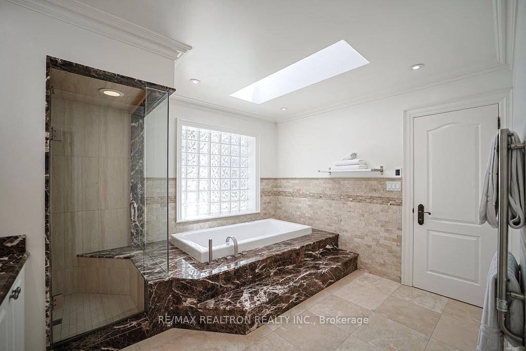 Photo 39 of 336 Brooke Avenue, Toronto, Bedford Park-Nortown — HOMEH