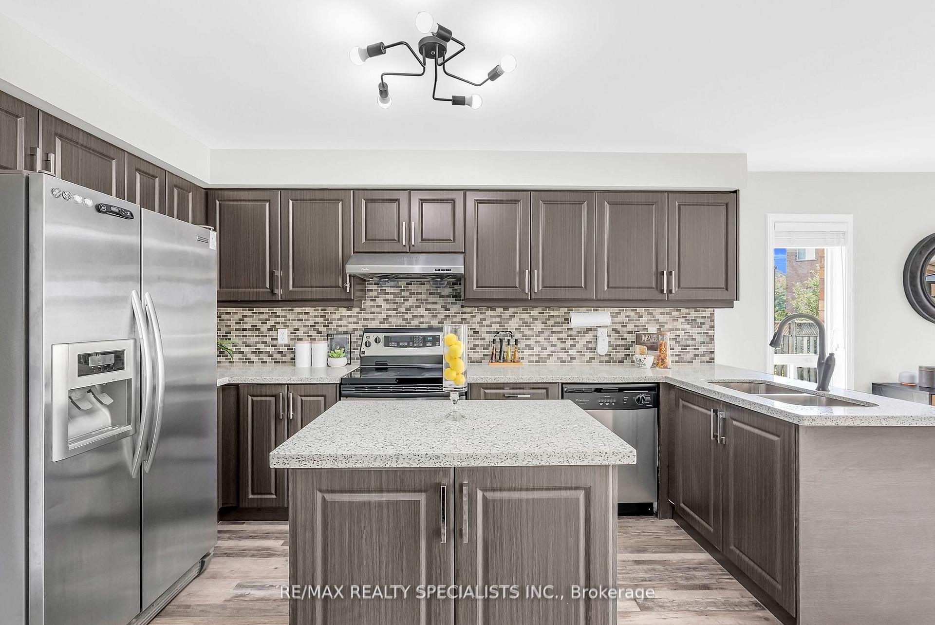 Photo 49 of 28 Serenity Lane, Brampton, Sandringham-Wellington — HOMEH