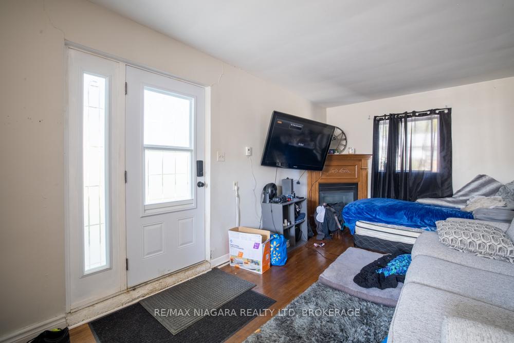 Photo 13 of 55 Ann Street, Thorold, Thorold Downtown — HOMEH