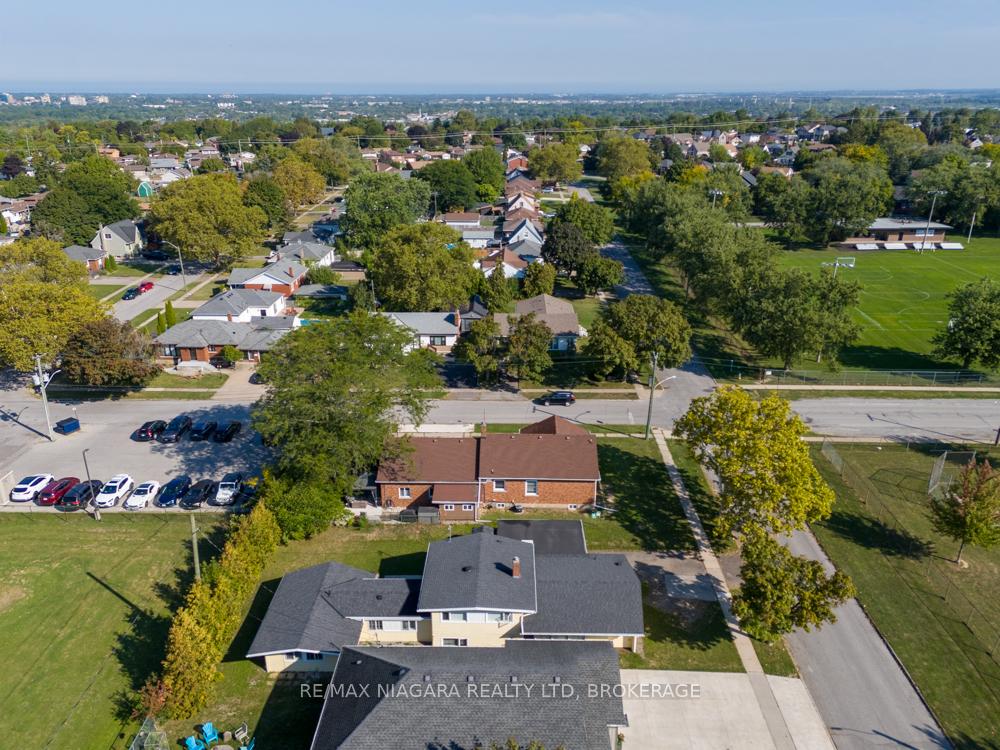 Photo 33 of 55 Ann Street, Thorold, Thorold Downtown — HOMEH