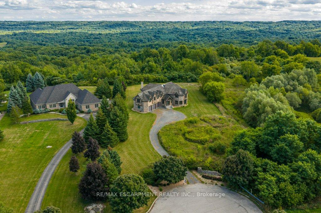 Photo 38 of 76 Oak Avenue, Hamilton, Greensville — HOMEH