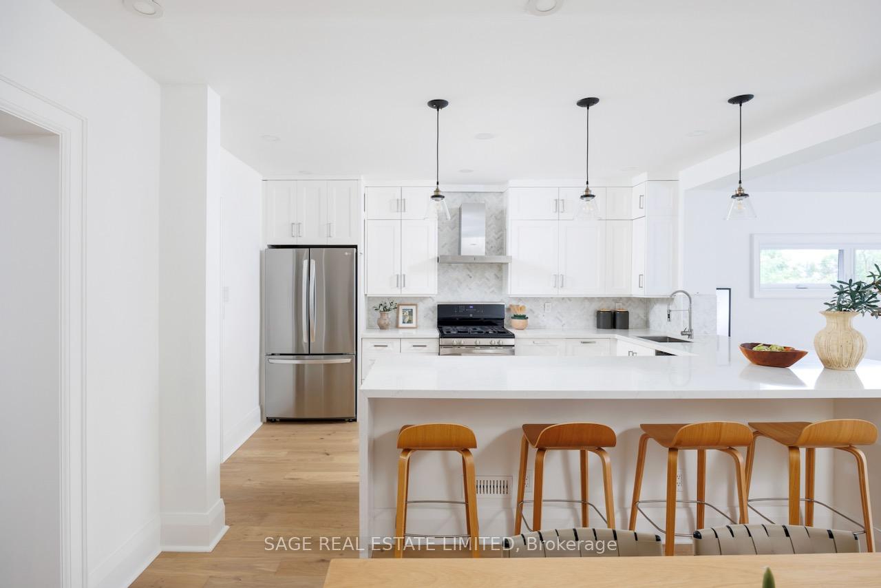 Photo 7 of 195 Albertus Avenue, Toronto, Lawrence Park South — HOMEH