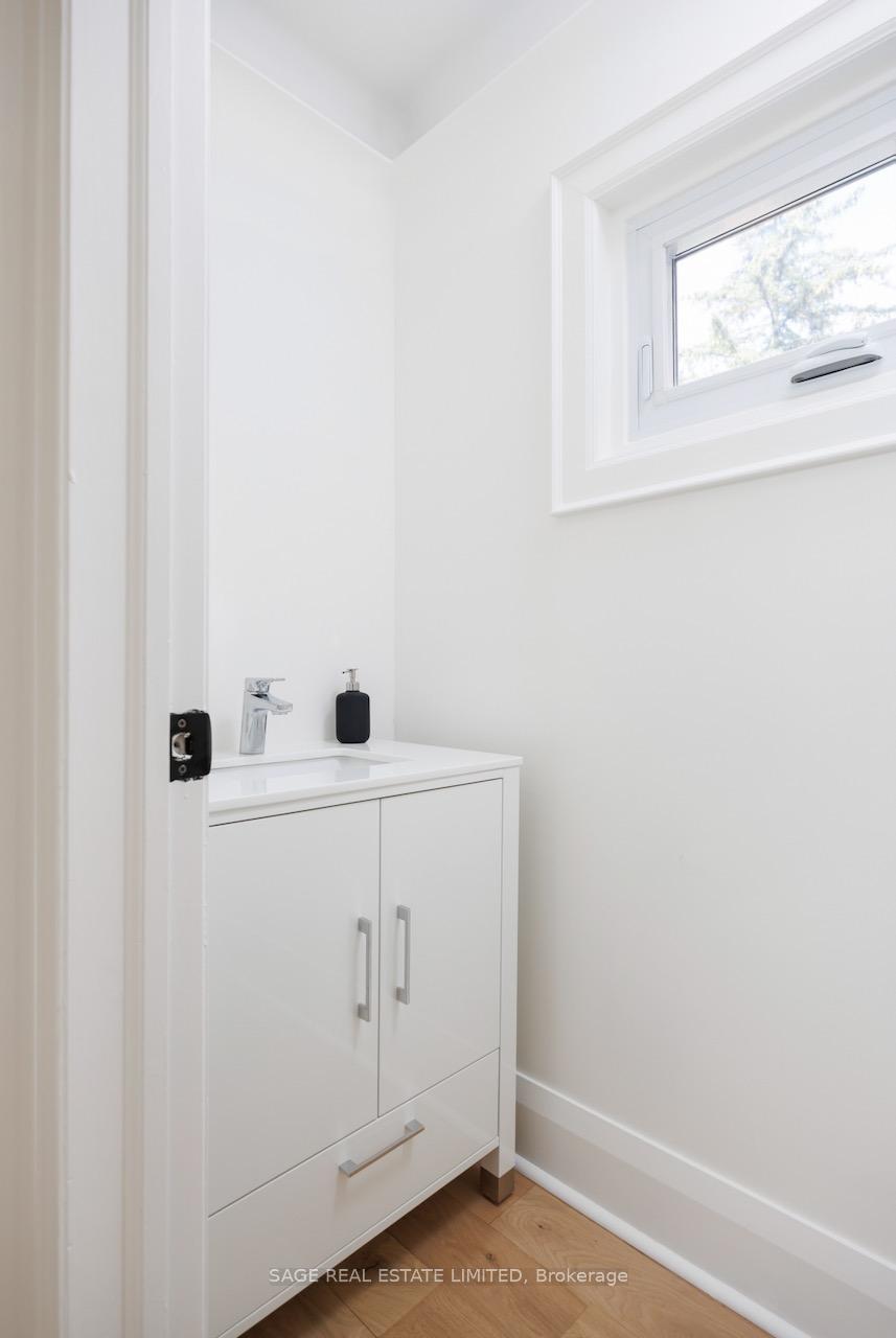Photo 10 of 195 Albertus Avenue, Toronto, Lawrence Park South — HOMEH