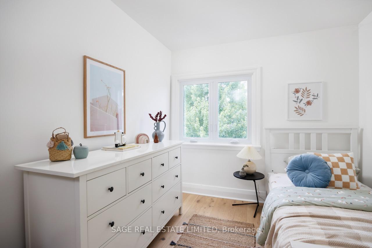 Photo 23 of 195 Albertus Avenue, Toronto, Lawrence Park South — HOMEH