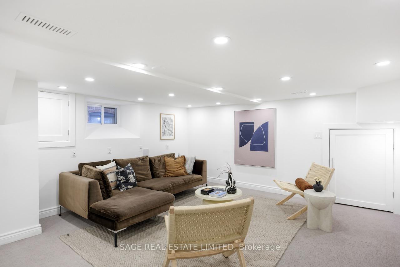 Photo 32 of 195 Albertus Avenue, Toronto, Lawrence Park South — HOMEH