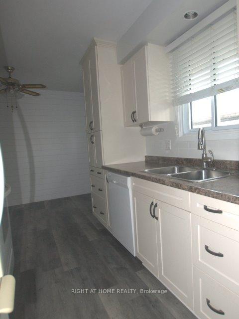 Photo 10 of Unit Upper, 169A Rose Street, Barrie, City Centre — HOMEH