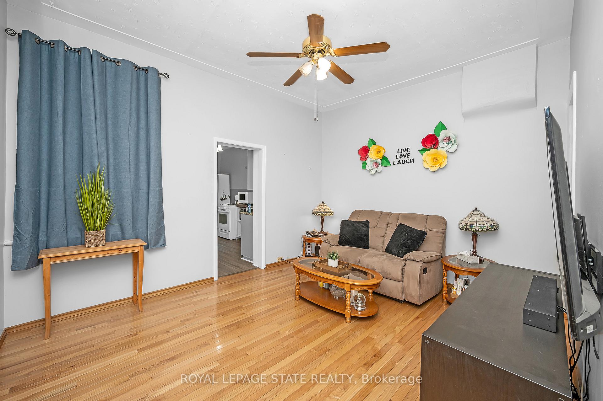 Photo 8 of 127 East Avenue N, Hamilton, Landsdale — HOMEH