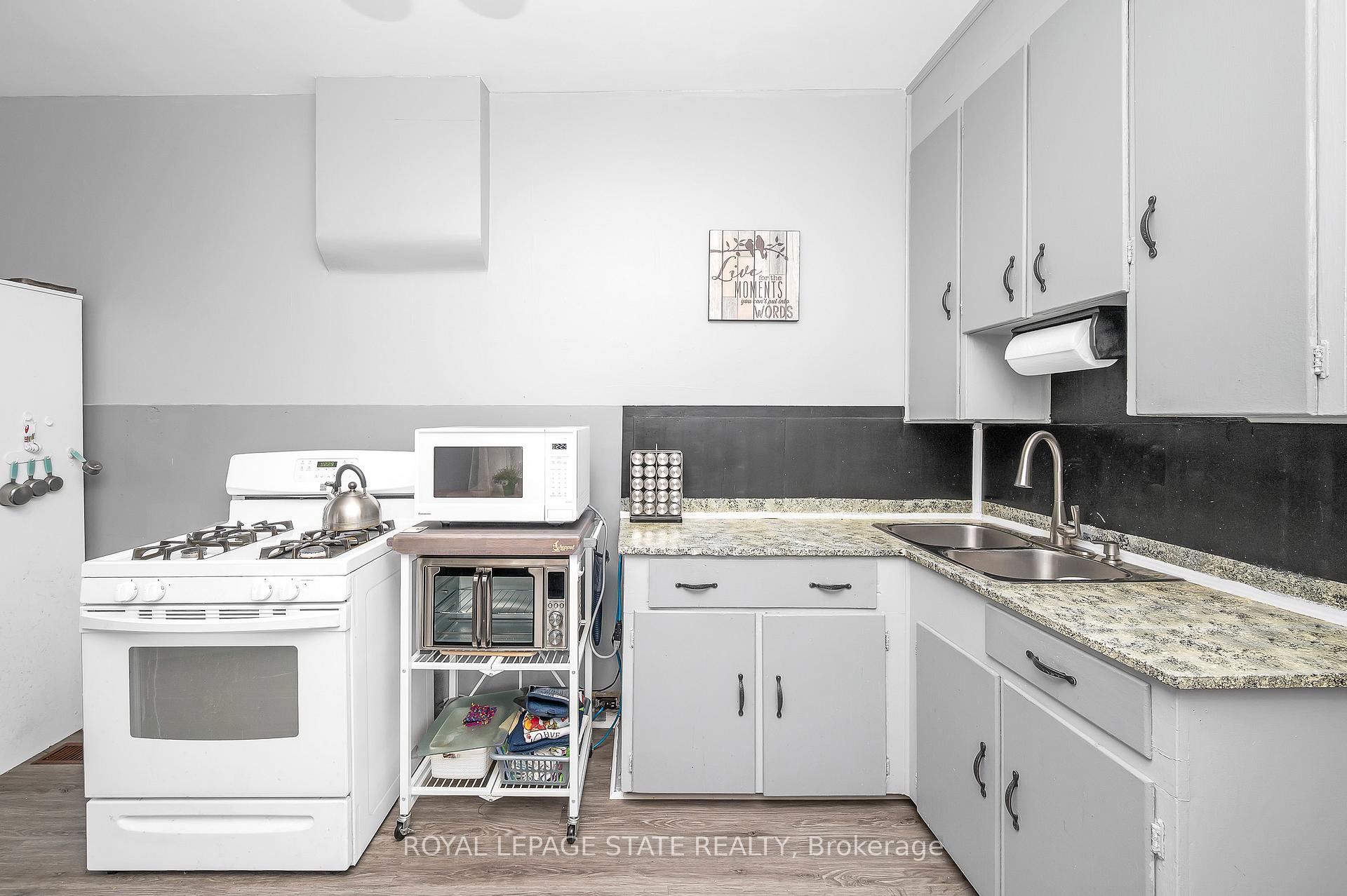 Photo 37 of 127 East Avenue N, Hamilton, Landsdale — HOMEH