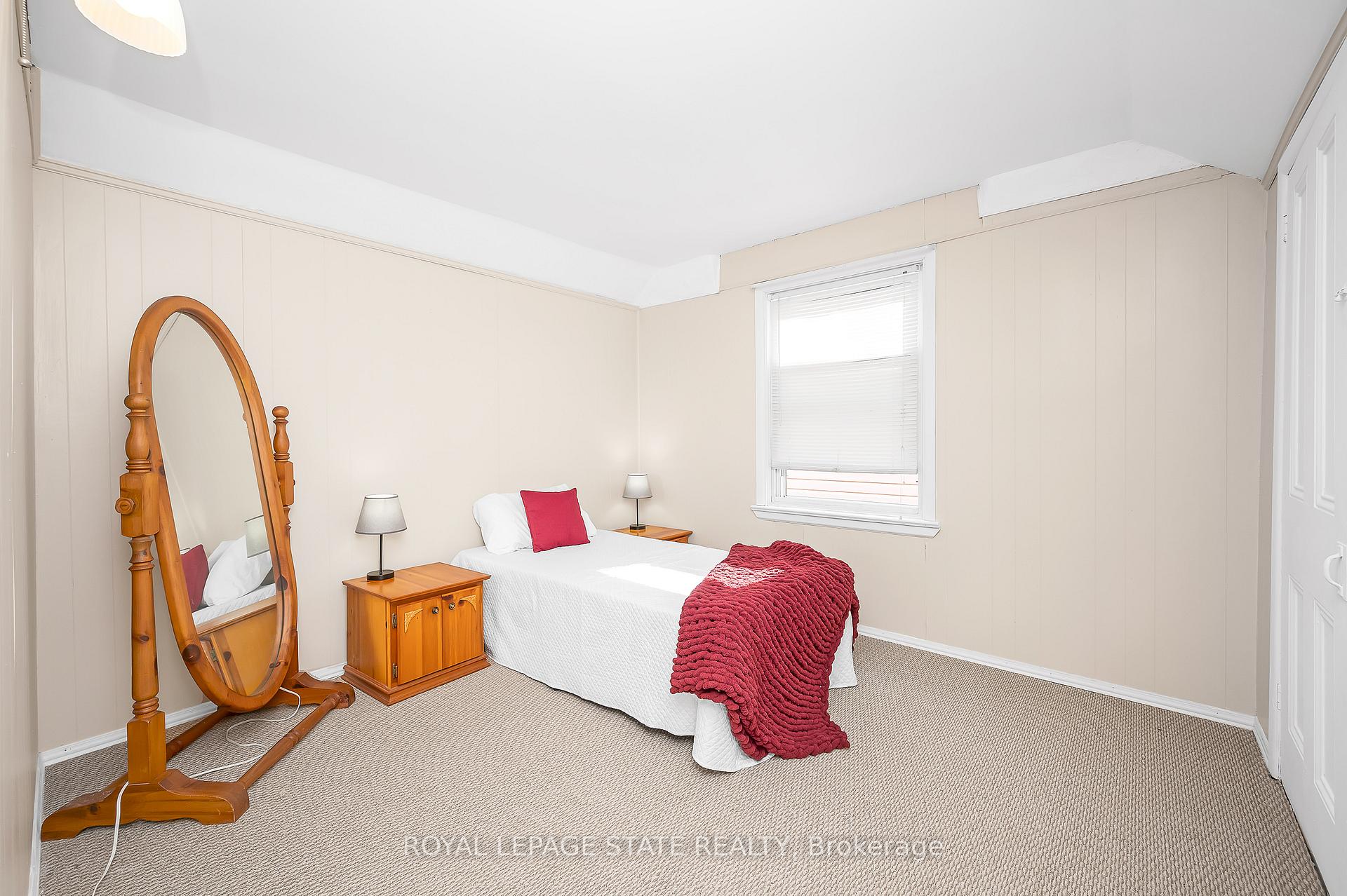 Photo 14 of 127 East Avenue N, Hamilton, Landsdale — HOMEH