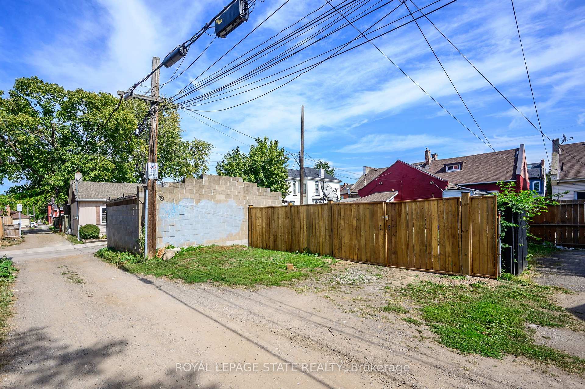 Photo 22 of 127 East Avenue N, Hamilton, Landsdale — HOMEH