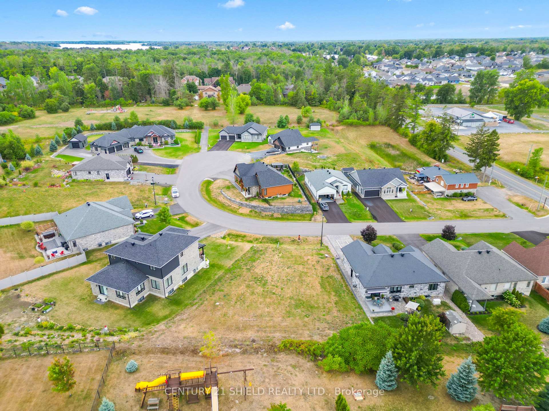 Photo 9 of 7 Matthew Kieran Crescent, South Stormont, Long Sault — HOMEH