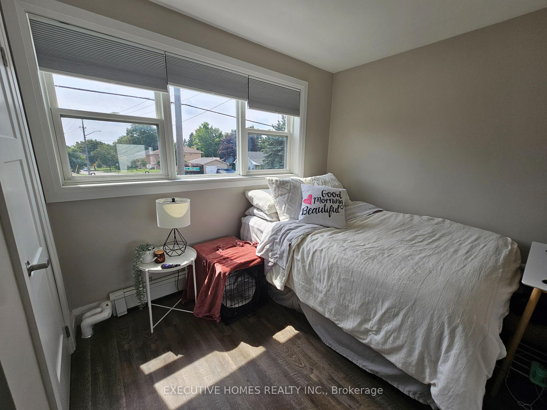 Photo 5 of Unit 2, 157 St Vincent Street, Barrie, Codrington — HOMEH