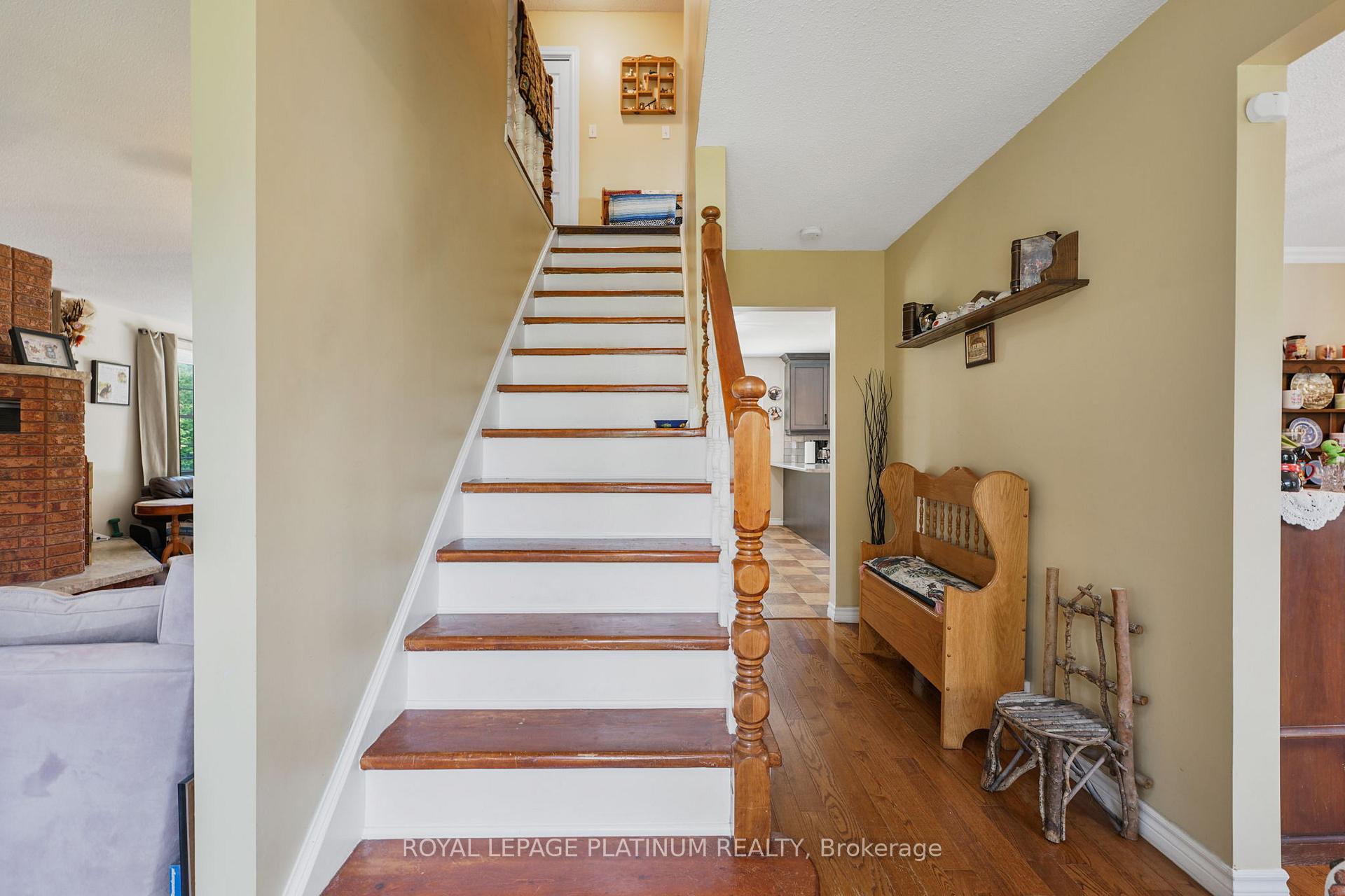 Photo 15 of 155 Clyde Street, Wellington North, Mount Forest — HOMEH