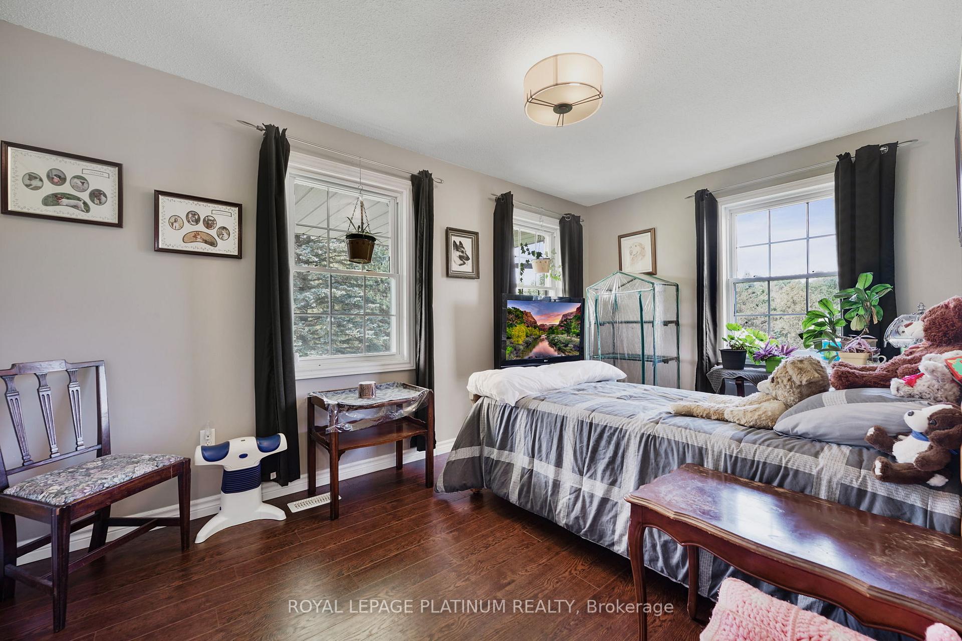 Photo 29 of 155 Clyde Street, Wellington North, Mount Forest — HOMEH