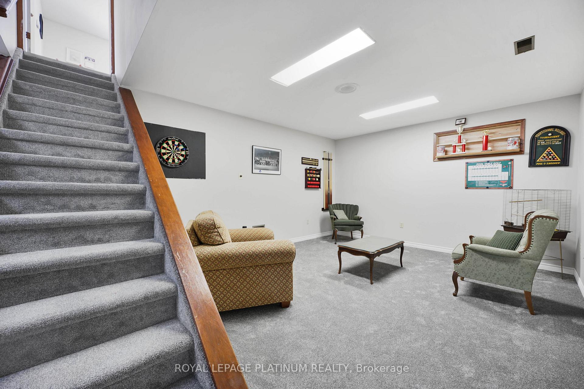 Photo 20 of 155 Clyde Street, Wellington North, Mount Forest — HOMEH