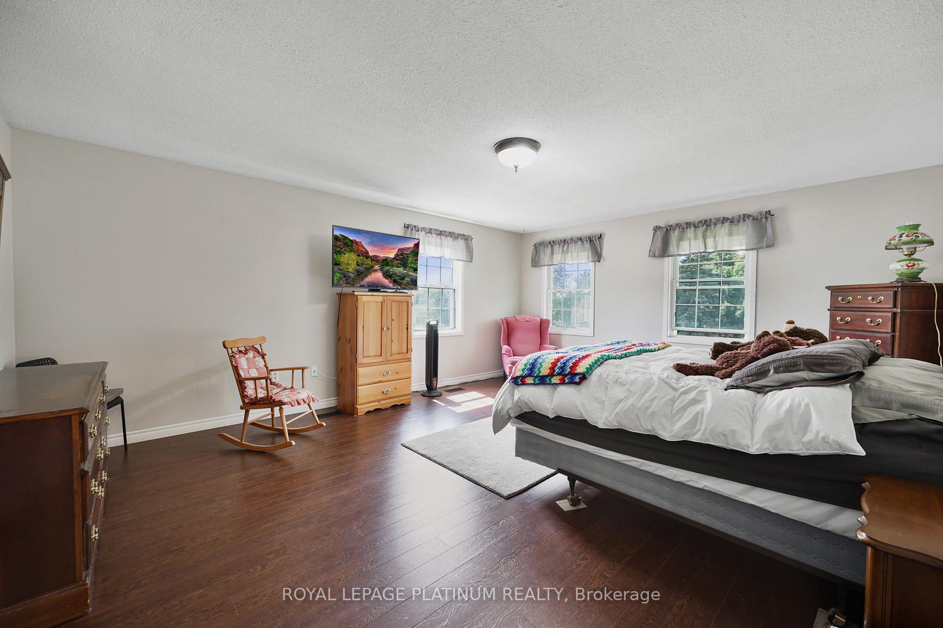 Photo 34 of 155 Clyde Street, Wellington North, Mount Forest — HOMEH