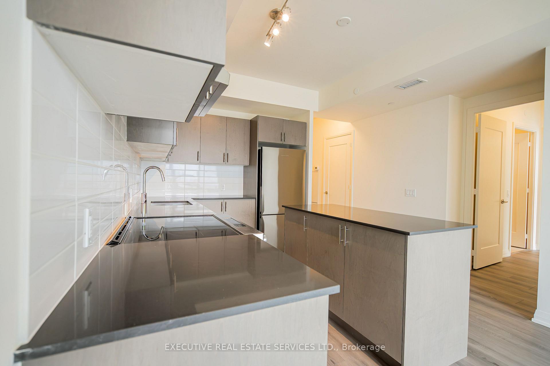 Photo 8 of Unit 1112, 8960 Jane Street, Vaughan, Vellore Village — HOMEH