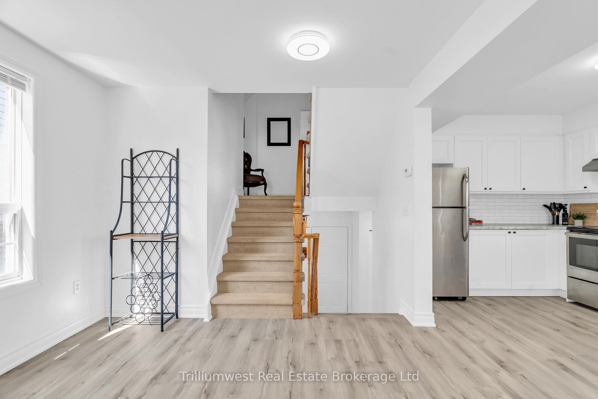 Photo 13 of 12 McCurdy Road, Guelph, Kortright West — HOMEH