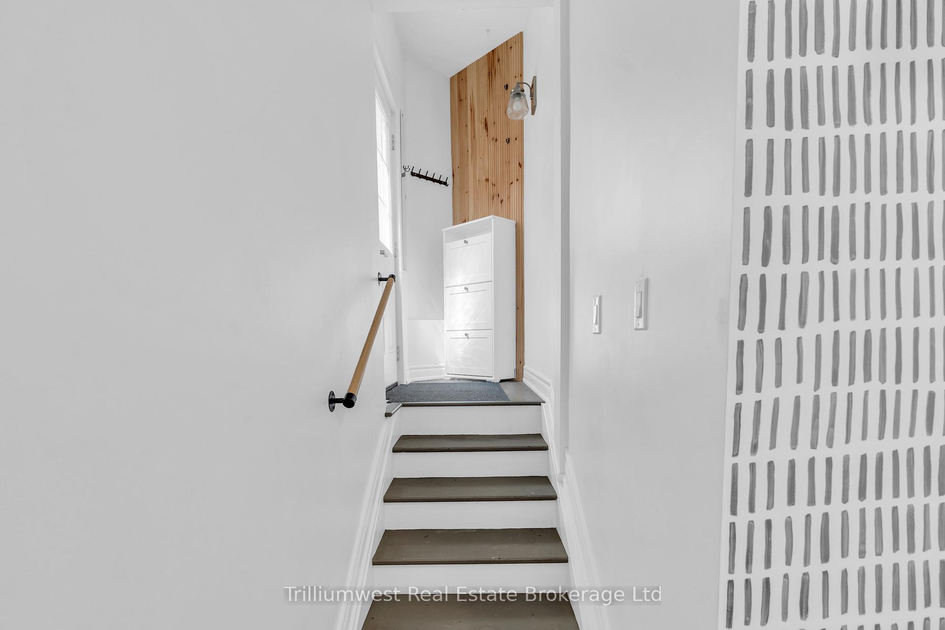 Photo 23 of 12 McCurdy Road, Guelph, Kortright West — HOMEH